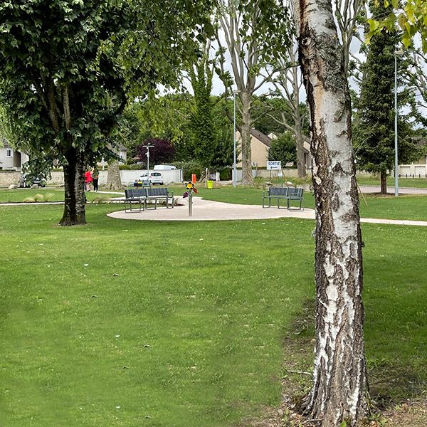 outdoor musical instruments installed in the grounds of Bar-sur-Seine hospital